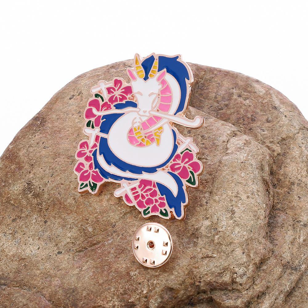 Gundam Anime Metal Brooch Sorc - Embroidery Reddit recension och pris