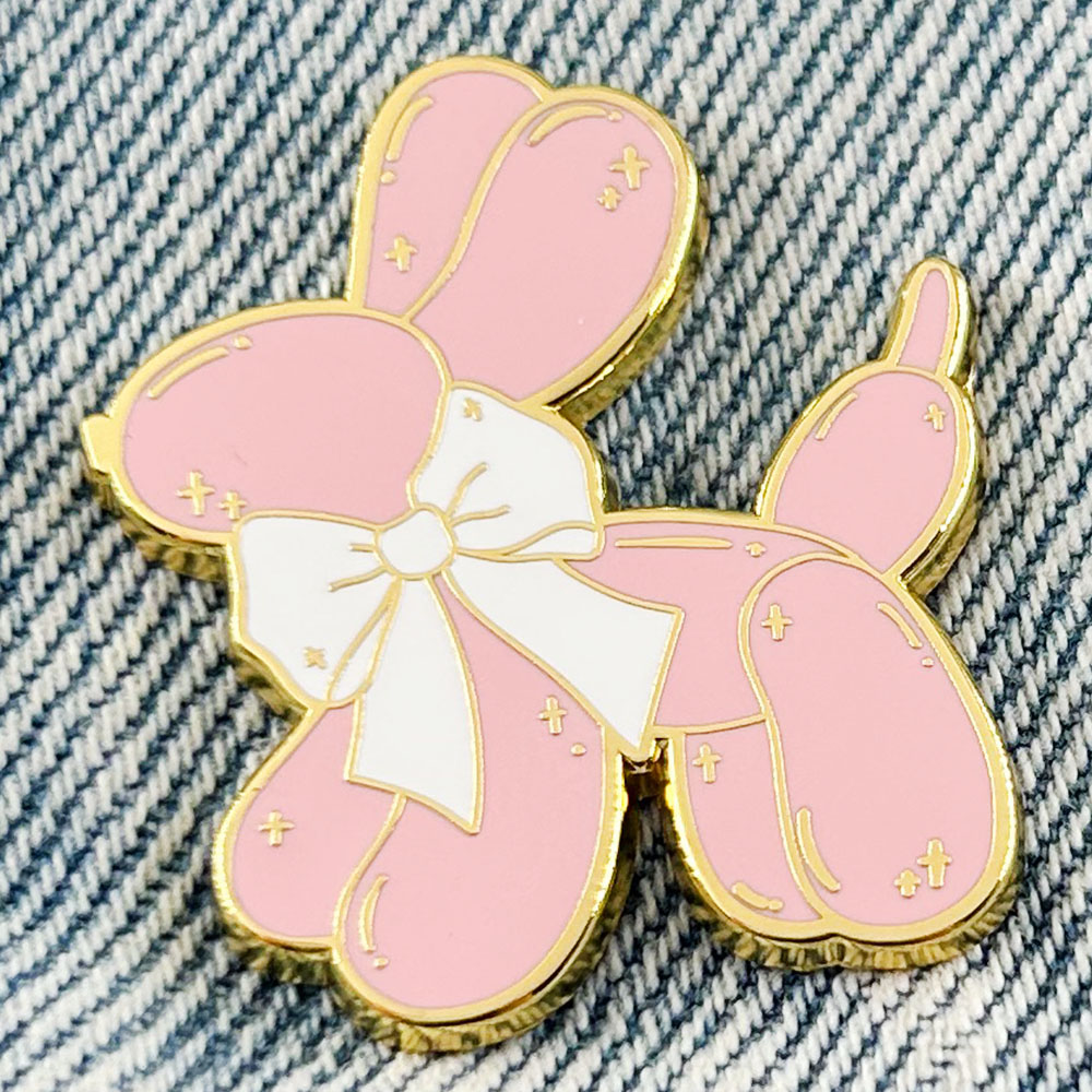 Pink Balloon Dog Enamel Pin Cu - Embroidery Bali recension och pris