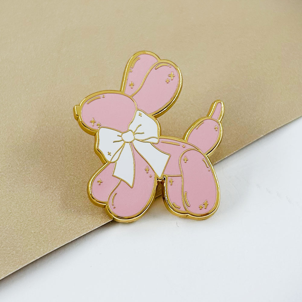 Pink Balloon Dog Enamel Pin Cu - Embroidery Bali recension och pris